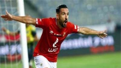 علي معلول يتقدم للأهلي أمام اتحاد جدة من ضربة جزاء فى كأس العالم للأندية