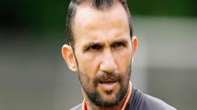 الوداد المغربي ينهي التعاقد بالتراضي مع مدرب الفريق الأول لكرة القدم عادل رمزي