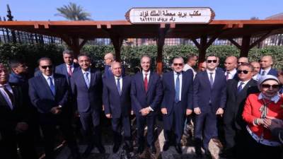 وزيرا الاتصالات والنقل يفتتحان مكتب بريد "محطة الملك فؤاد" بكفر الشيخ