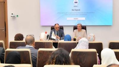 وزيرة البيئة تعقد إجتماعًا مع العاملين بقطاع نوعية البيئة لمتابعة أهم الملفات وتقييم الوضع الراهن لها