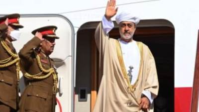 سلطان عمان يهنئ الرئيس السيسي بمناسبة إعادة انتخابه رئيسًا للجمهورية