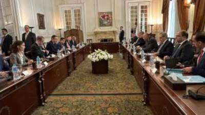 مباحثات "مصرية ـ بريطانية" لبحث سبل وقف إطلاق النار فى غزة