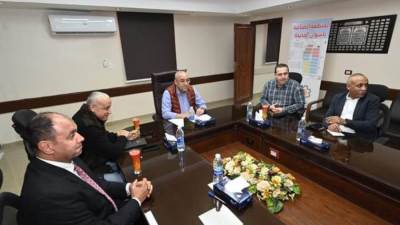 وزير الإسكان يلتقى أعضاء جمعية مستثمري أسوان.. ويستعرض موقف المشروعات التنموية بمدينة أسوان