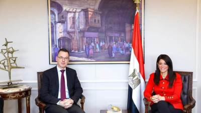 وزيرة التعاون الدولي تلتقي نائب رئيس مؤسسة التمويل الدولية خلال زيارته مصر