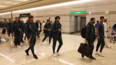 الأهلي يصل ملعب محمد بن زايد استعدادا لمواجهة سيراميكا فى السوبر