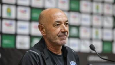 بيراميدز يدرس الإطاحة بـ باتشيكو بعد الفشل فى الصعود لنهائى السوبر