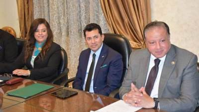 وزير الشباب والرياضة يناقش خطة عمل لجنة الشباب بالمجلس الأعلى للثقافة