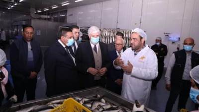 وزيرا التنمية المحلية و الزراعة ومحافظ بورسعيد يفتتحون مصنع « انتاج الأعلاف»