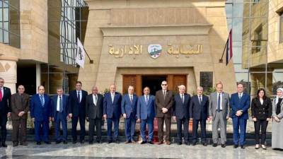 رئيس النيابة الإدارية يستقبل رئيس قضايا الدولة لتعزيز التعاون بين الهيئتين