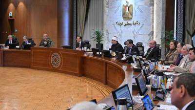 رئيس الوزراء يؤكد حرص الحكومة على إقامة شراكات سواء مع القطاع الخاص الوطني أو الأجنبي