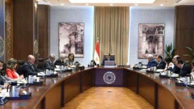 رئيس الوزراء: الدولة تمنح أولوية لدعم مشروعات المدارس الفنية والجامعات التكنولوجية