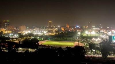 قناة "CNN الاقتصادية" تبدأ بث برامجها من مركز الخدمات الإعلامية التابع للإنتاج الإعلامي