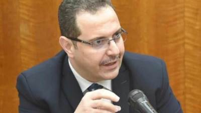 وليد عباس: لأول مرة الحصول علي تراخيص الاعلانات إلكترونيًا في القاهرة الجديدة