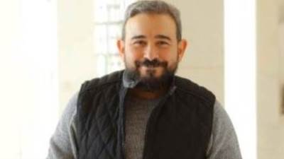 وفاة والدة الموزع أحمد عادل والعزاء غدًا بمسجد المشير