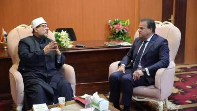 وزيرا الصحة والأوقاف يعقدان لقاءً موسعًا مع وكلاء الوزارتين بجميع محافظات الجمهورية