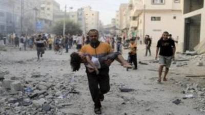 شهداء وجرحى فى قصف الاحتلال لمقر الهلال الأحمر الفلسطينى جنوب غزة