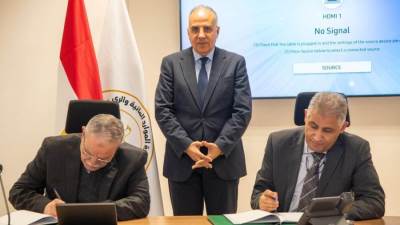 سويلم يشهد توقيع تعاون بين الموارد المائية وشركة السكر والصناعات التكاملية المصرية