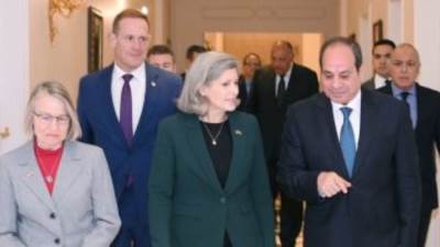 الرئيس السيسى يؤكد أهمية العمل المكثف لتجنب عوامل اتساع نطاق الصراع فى المنطقة