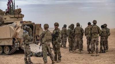 إطلاق 4 قذائف على القوات الأمريكية فى قاعدة العمر النفطية بسوريا