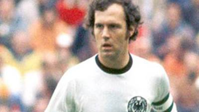 وفاة أسطورة كرة القدم الألمانية فرانز بيكنباور