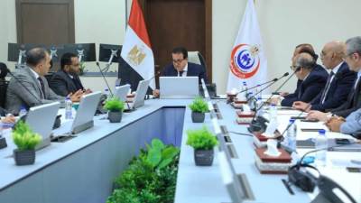وزير الصحة يوجه الشكر لقيادات الوزارة على نجاح خطة التأمين الطبي للانتخابات الرئاسية