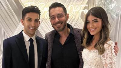 بعد قراءة الفاتحه.. أحمد زاهر يحتفل بإبنته وهشام جمال