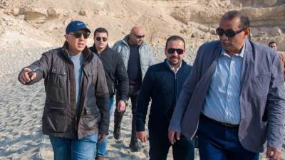 سويلم يتفقد مشروعات الحماية من أخطار السيول بمحافظة القاهرة