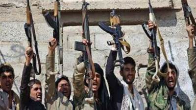 الحكومة اليمنية: نحمل الحوثيين مسؤولية جر البلاد لساحة مواجهة عسكرية