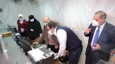 وزير الصحة يوجه بدراسة الشراكة مع القطاع الخاص في إنشاء وتشغيل مركز الكلي