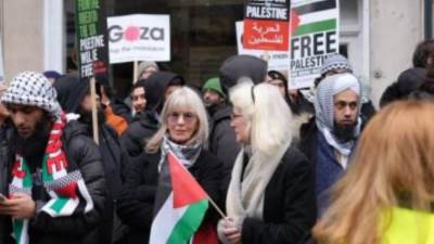 الآلاف يتظاهرون بمدن وعواصم العالم تنديدا باستمرار العدوان على غزة