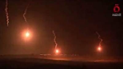 "القاهرة الإخبارية" تعرض صورًا مباشرة لقصف الاحتلال الإسرائيلي على غزة