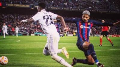 ريال مدريد يواجه برشلونة فى كلاسيكو ناري بالسوبر الإسباني الليلة