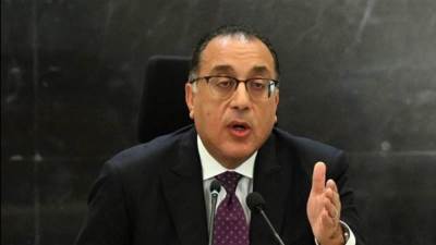 وزير الإسكان يشارك فى احتفالية تسليم المرحلة الأولى من الأبراج بالعاصمة الإدارية