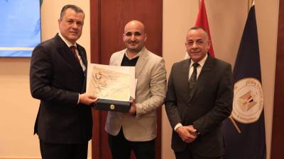 إقامة العيد السابع عشر الآثاريين بمقر وزارة السياحة والآثار بالعاصمة الإدارية