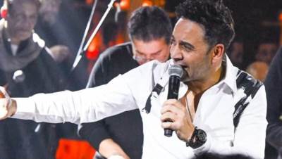 مصطفى قمر يتألق فى ختام سهرات موسم منتصف العام للسائحين