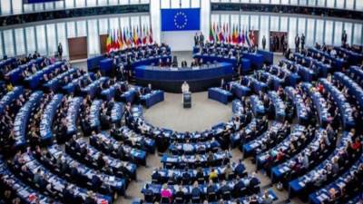 البرلمان الأوروبى يصوت على قرار لوقف إطلاق النار وإيصال المساعدات لغزة