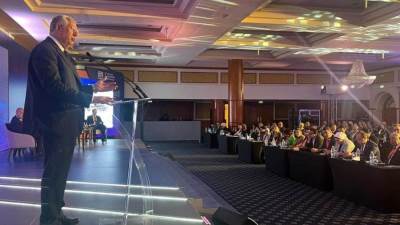 وزير الزراعة: الإجراءات الاستباقية التى اتخذتها القيادة السياسية مكنت الدولة من تحقيق الأمن الغذائي