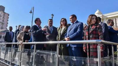 وزيرا التنمية المحلية والتخطيط ومحافظ الإسكندرية يتفقدون مشروع ميدان محطة مصر