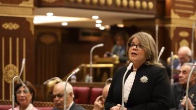 وكيلة الشيوخ تدعو للاستفادة من صناعة الألعاب الإلكترونية لعوائدها المالية والتكنولوجية