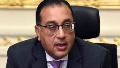 رئيس الوزراء يُهنئ وزير الداخلية بعيد الشرطة