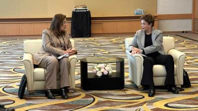 وزيرة التخطيط في لقائها مع رئيس بنك التنمية: مصر تتطلع لتعميق التعاون مع دول البريكس