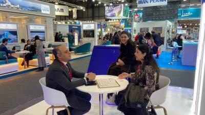 مصرللطيران تواصل اجتماعاتها لليوم الثاني في المعرض السياحى الدولى FITUR 2024