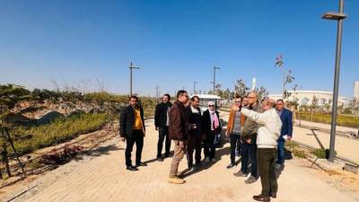 رئيس جهاز العاصمة الإدارية الجديدة يتفقد سير العمل بالحدائق المركزية "كابيتال بارك"