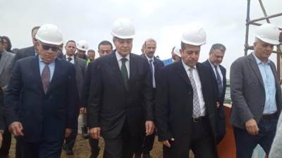المصيلحي يتفقد مشروع صومعة ميناء غرب بورسعيد بطاقة تخزينية 100 الف طن