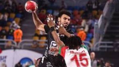 مصر تتقدم على الجزائر 17/10 بالشوط الأول فى نهائى أمم أفريقيا لليد