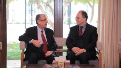 وزير الكهرباء ورئيس الجامعة الأمريكية يفتتحان بداية البرنامج التدريبى "قيادة التغيير فى ضوء تحديات الطاقة"