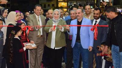 وزيرة التضامن تفتتح معرض «ديارنا» للحرف اليدوية والتراثية بمحافظة الأقصر