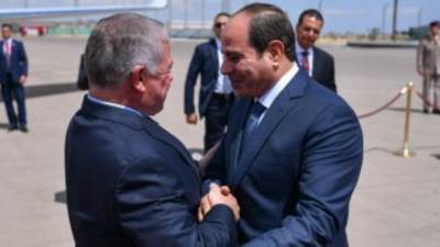 الرئيس السيسى يجدد إدانة مصر للهجوم الإرهابى على حدود الأردن مع سوريا