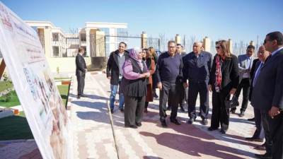 وزيرة التخطيط تتفقد مشروع المنزل الريفي صديق البيئة الفائز بالمركز الأول