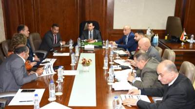وزير الشباب يجتمع بمجموعة من أعضاء مجلس النواب لمناقشة استكمال خطة تطوير المنشآت